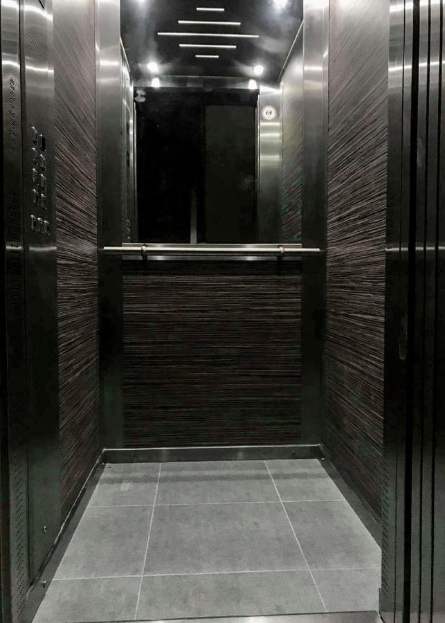 F7 Room 1, Private Double Room With Private Bathroom In Shared Flat มซิดา ภายนอก รูปภาพ
